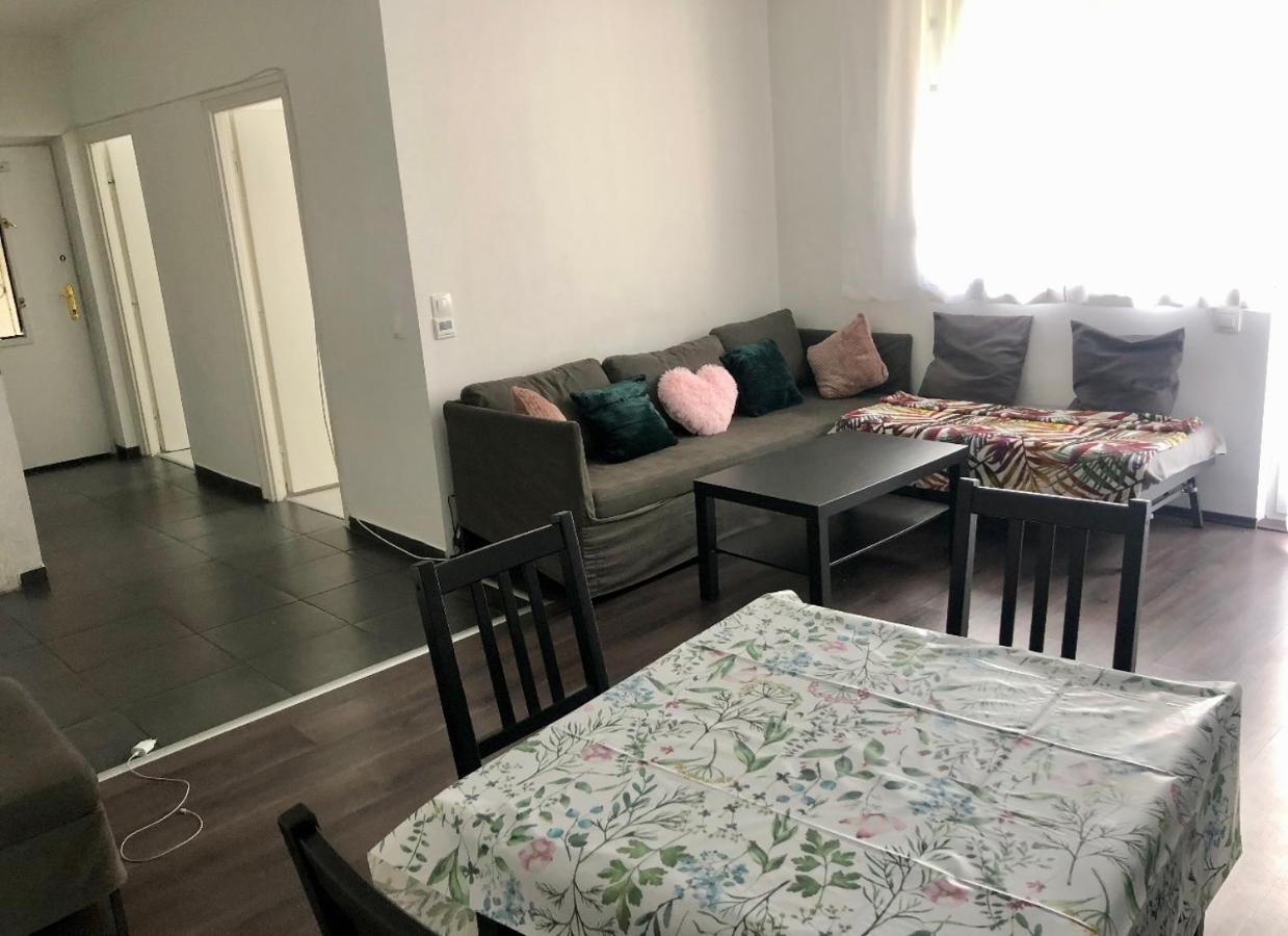 With Balcony Near Castle Hill Apartament *